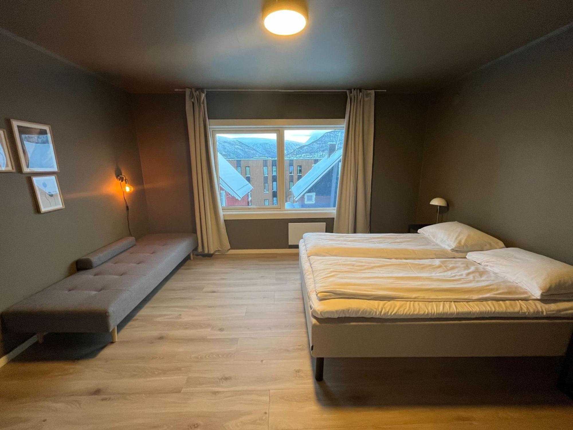 Enter Backpack Apartments Tromsø Exterior foto